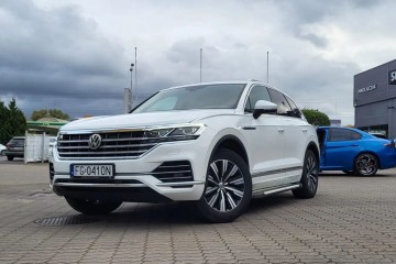 Salon Polska , Vat 23%