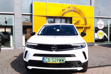 Własność salonu, pojazd demonstracyjny.