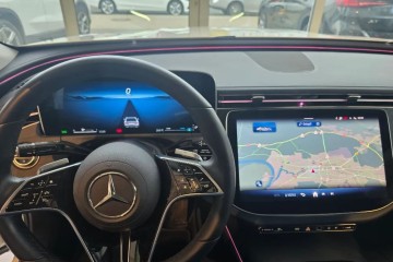 Salon Polska Aut 9G 4x4 5L radary