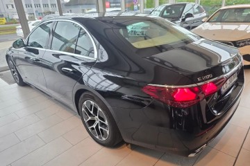 Salon Polska Aut 9G 4x4 5L radary moc204+23KM